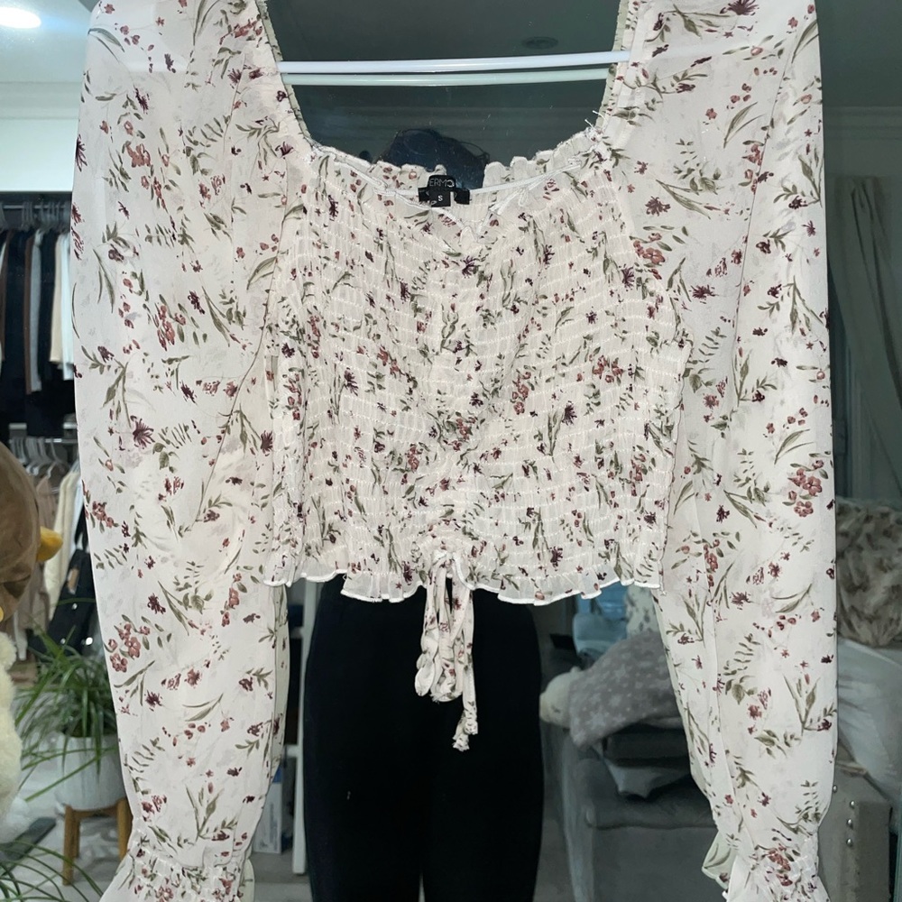 floral top